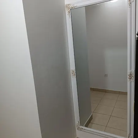 Nis Apartments * Ni