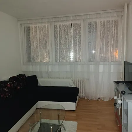 Nis Apartments Apartment